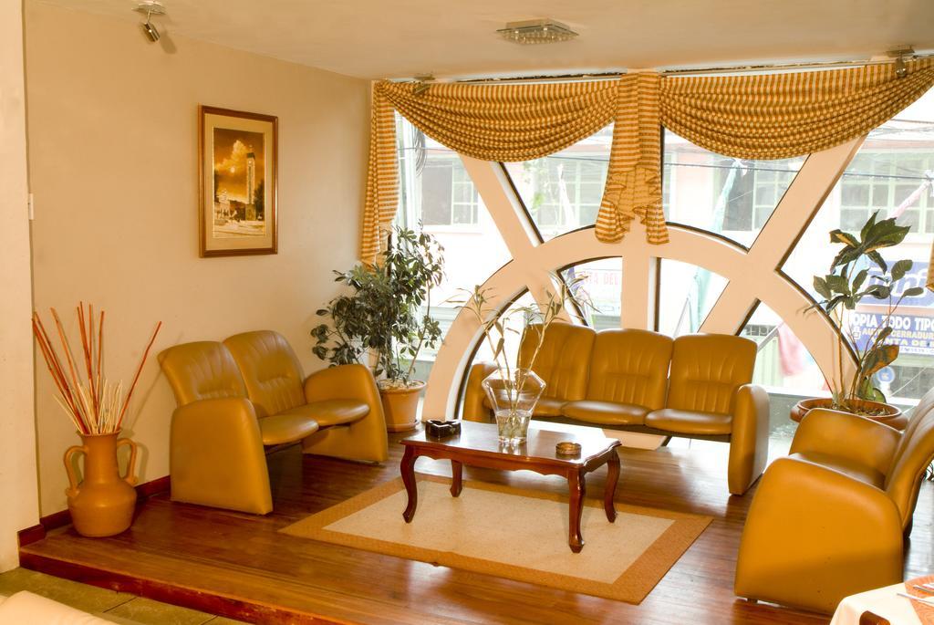 Hotel Podocarpus Loja Luaran gambar